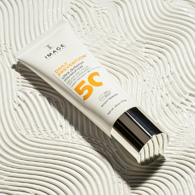Daily Rrevention Ultra Defense Moisturizer SPF 50 - Омолаживающий дневной крем, 73 г