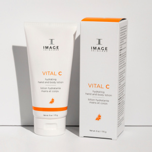 Vital C Hydrating Hand and Body Lotion - Увлажняющее молочко для рук и тела, 170 г